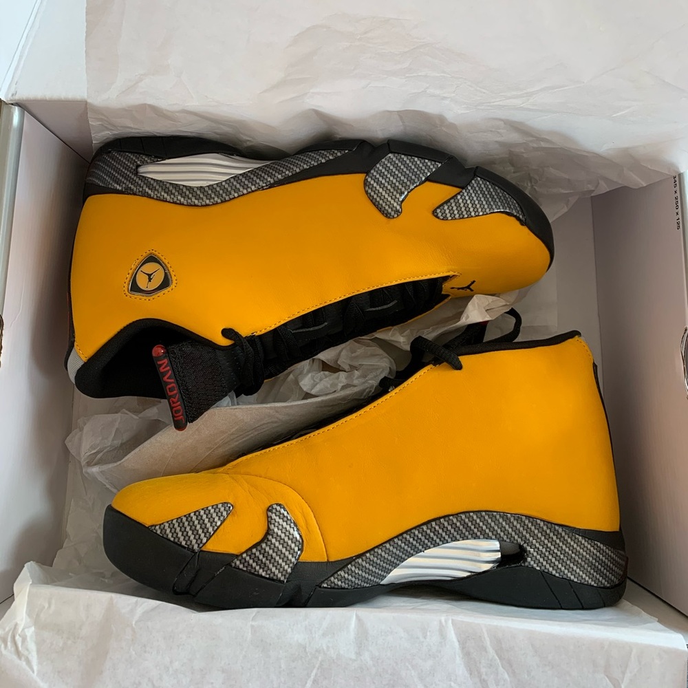 Jordan 14s Ferrari Yellow *never WORN unisex